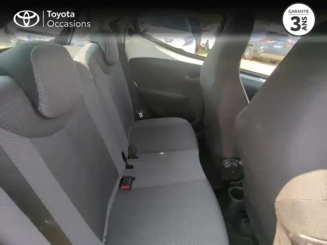 Toyota Aygo 1.0 vvt-i 72ch x-play 5p my20 — photo 7