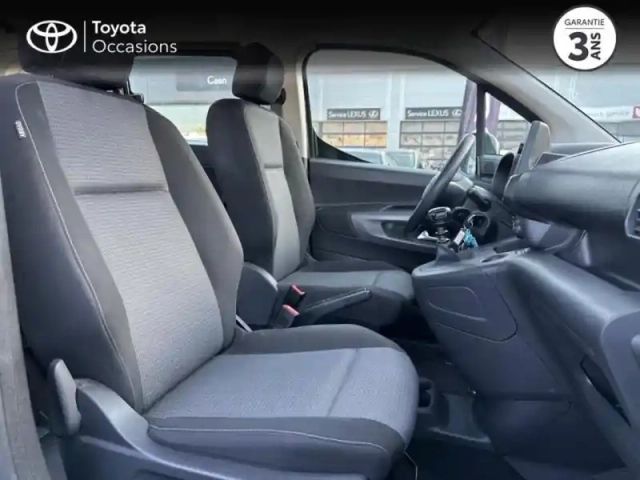 Toyota Proace city verso medium 1.2 110 vvt-i dynamic rc23 — photo 6
