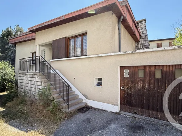 Maison 7 pièces 191 m²