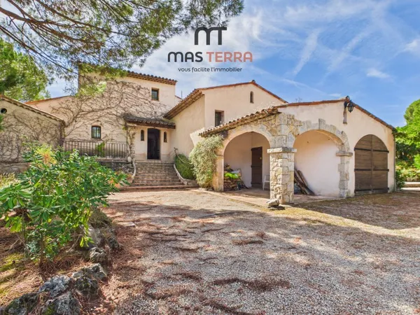 Maison 5 pièces 147 m²