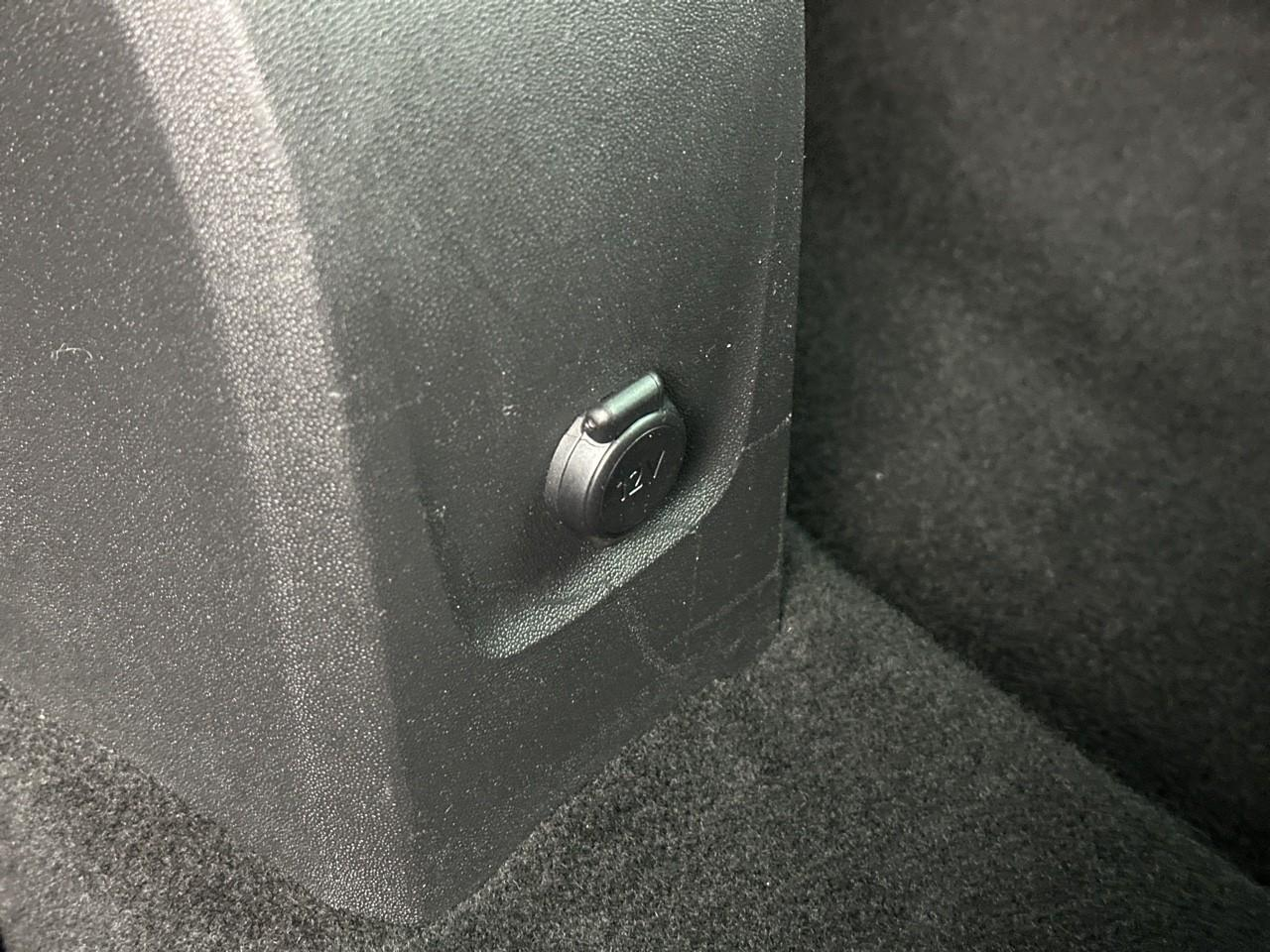 Citroën C3 Aircross puretech 130 s&s eat6 shine pack — photo 31