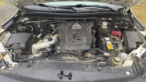 Mitsubishi L200 Club cab 2.2 DI-D 150 4WD - Intense – 2022 – 79119 km – Diesel – Boîte Manuelle — photo 44