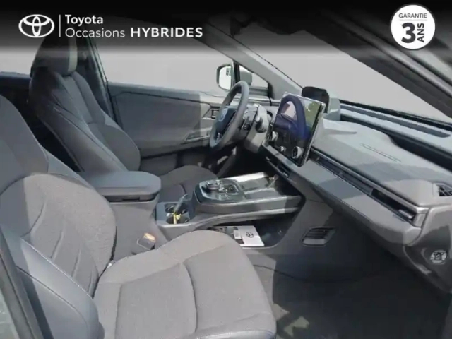 Toyota C-Hr + 224ch 77kwh design grande autonomie — photo 6