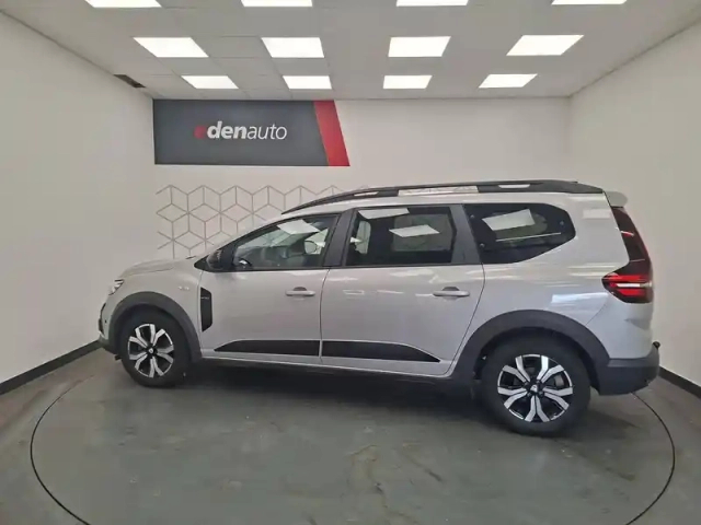 Dacia Jogger eco-g 100 7 places — photo 7