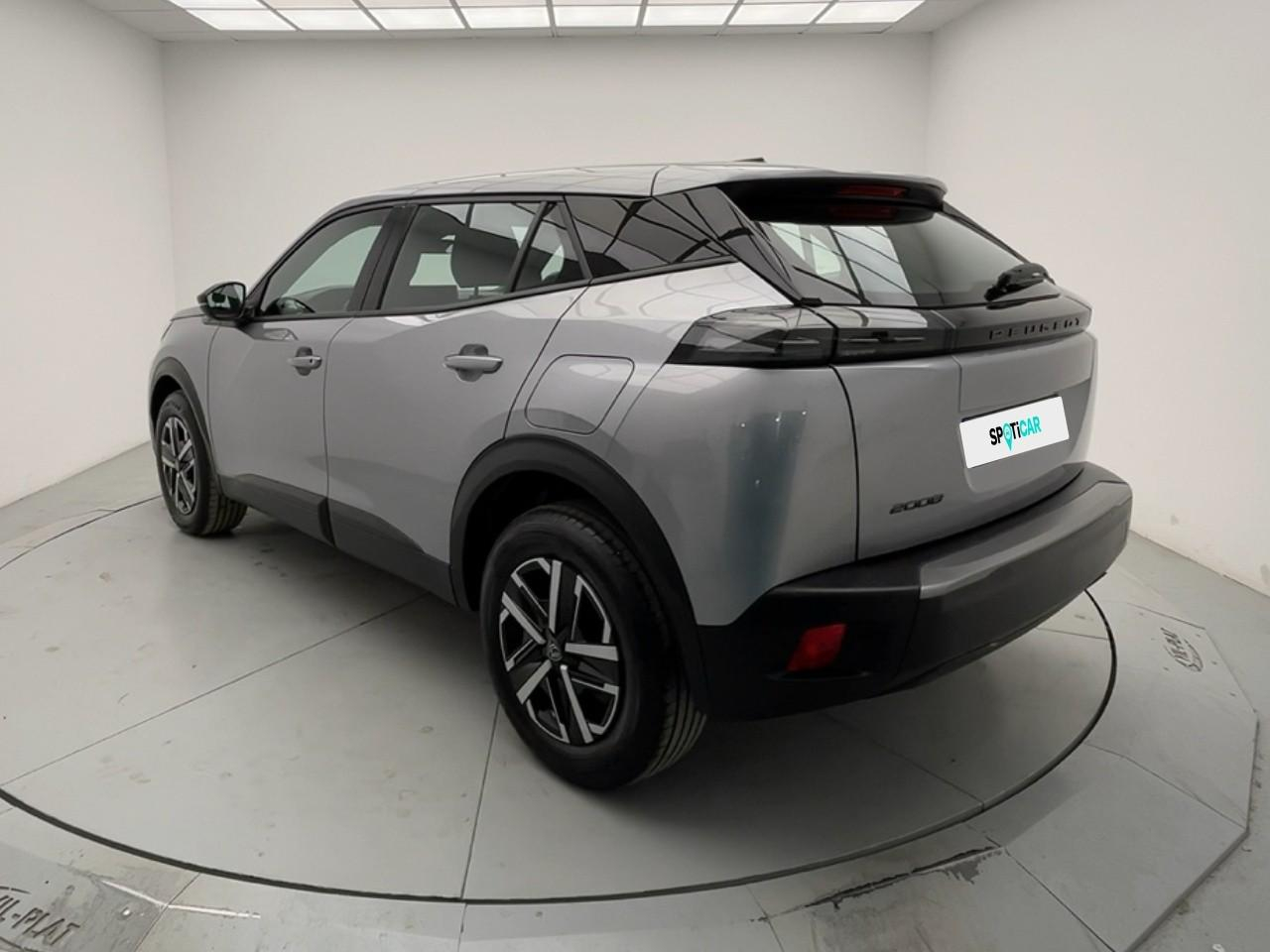 Peugeot 2008 100 s&s bvm6 style — photo 3