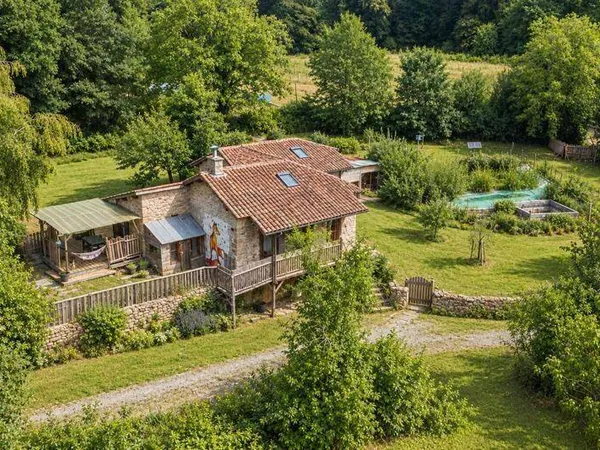 Maison 4 pièces 130 m²