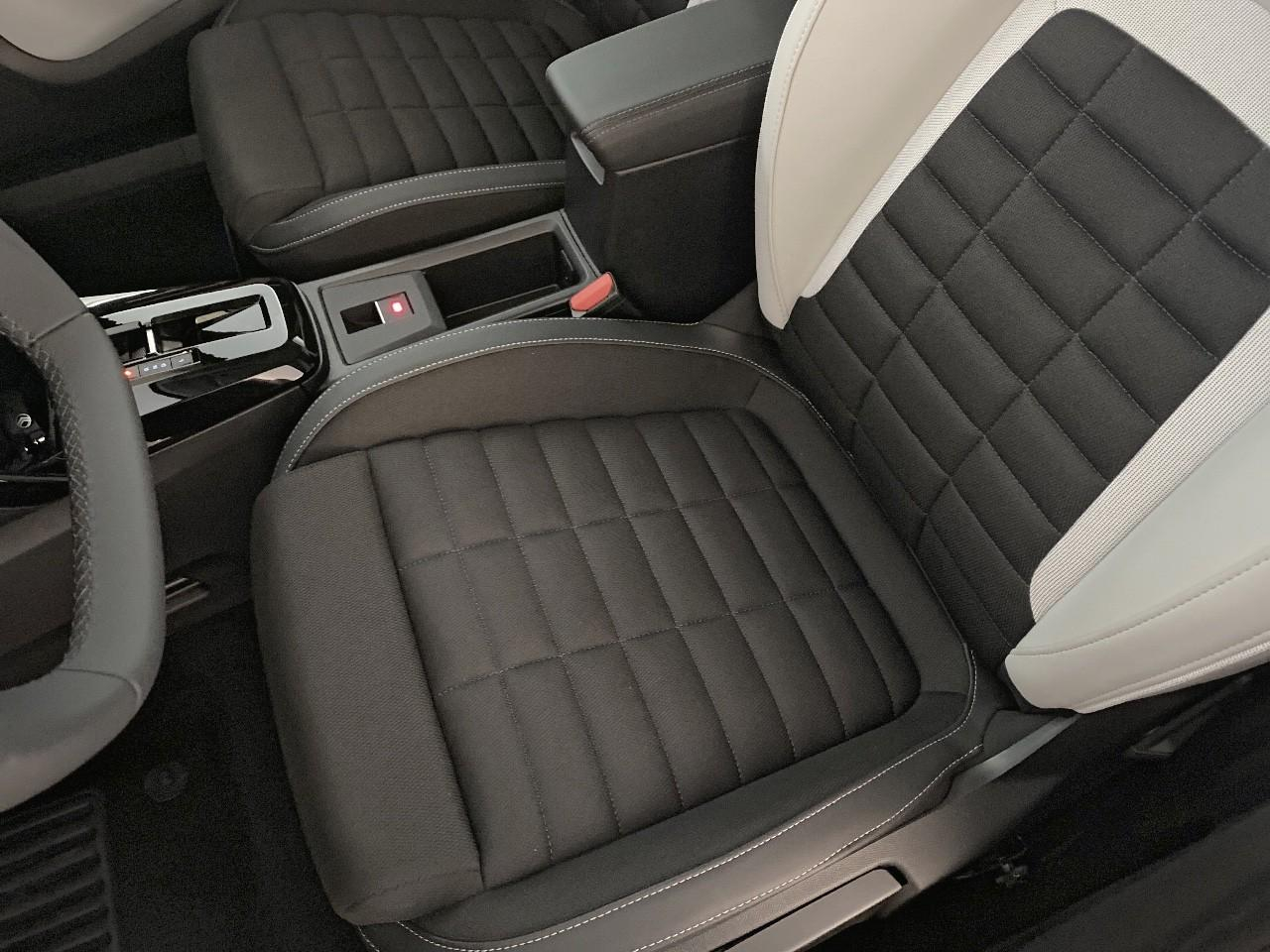 Citroën C3 Aircross hybride 145 ch aut max — photo 9
