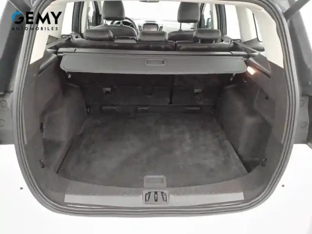 Ford Kuga vignale 2.0 tdci 150 s&amp;s 4x2 bvm6 — photo 6