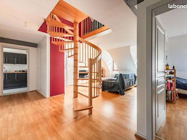 Particulier vend duplex de 113 m² (3 chambres) / quartier Contades - avenue des Vosges