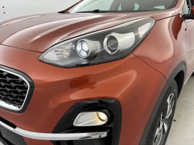 Kia Sportage 1.6 crdi 136 isg 4x2 dct7 — photo 6
