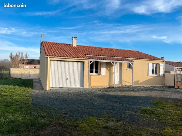 Maison Location Courçon 4p 86m² 1030€