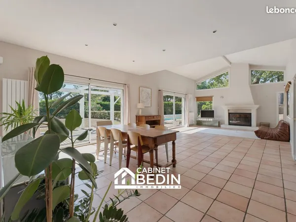 Maison 5 pièces 153 m²