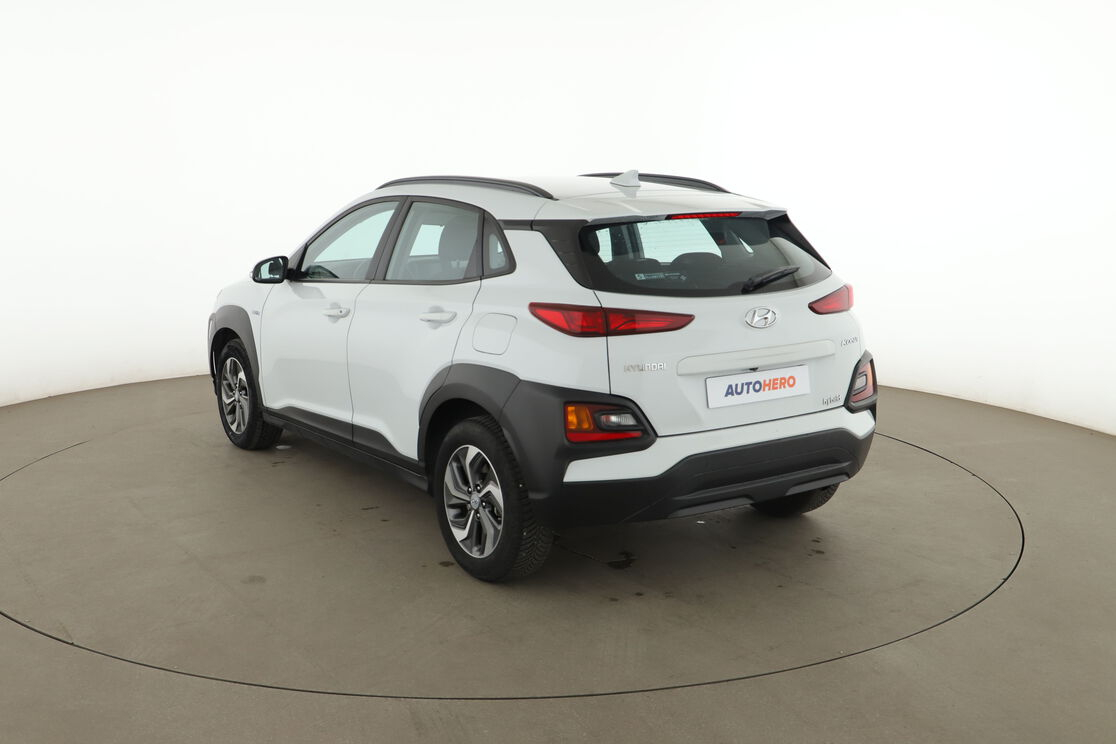 Hyundai Kona 1.6 GDi Hybrid Intuitive DCT-6 — photo 3