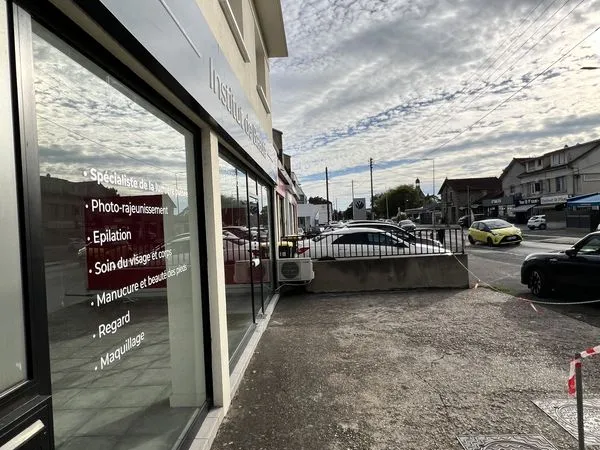 Local commercial 65 m² Sainte-Geneviève-des-Bois
