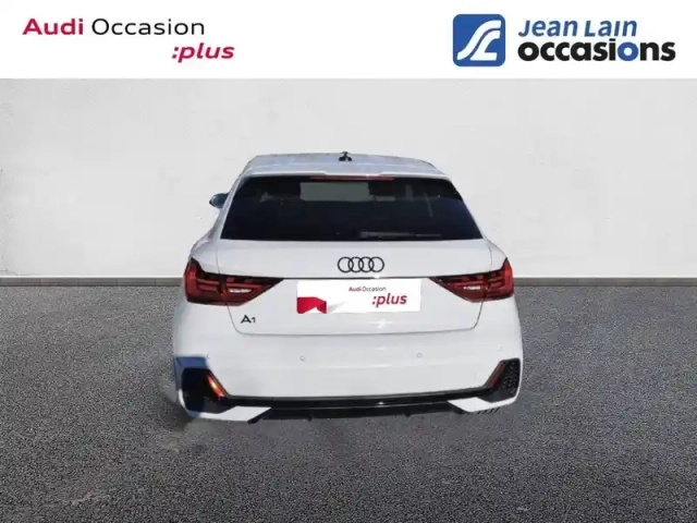 Audi A1 sportback 30 tfsi 116 ch s tronic 7 — photo 6