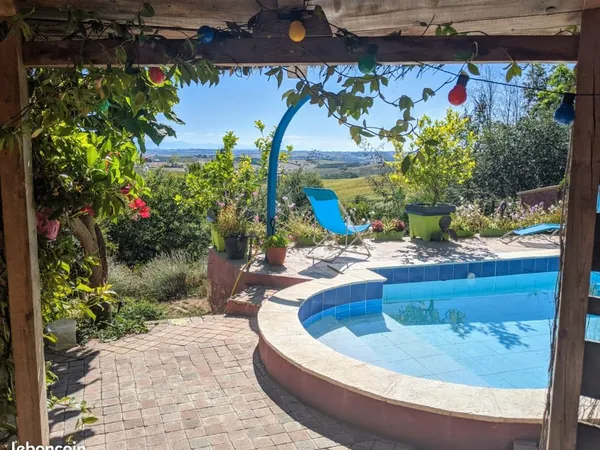 Chambre à louer dans maison de charme avec piscine vue Pyrénées