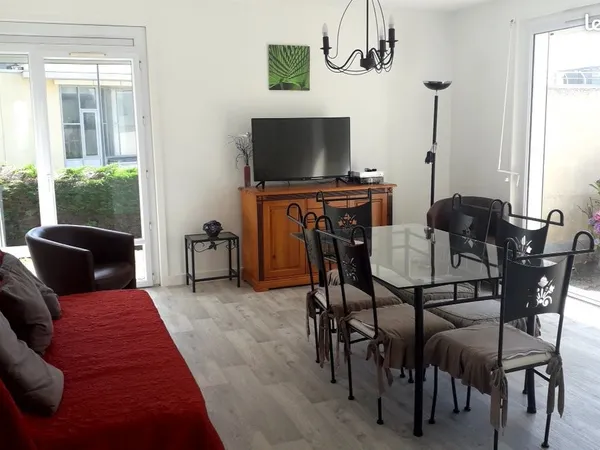 Maison 5 pièces Cherbourg proche commerces écoles transports