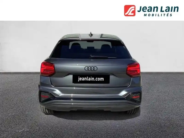 Audi Q2 35 tfsi 150 s tronic 7 — photo 6