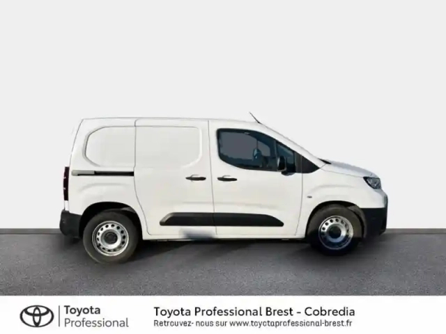 Toyota Proace city medium 100 d-4d start mc24 — photo 24
