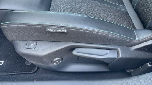 Peugeot 308 SW 1.6 THP PureTech 180 Hybrid e-EAT8 - Allure Pack – 2022 – 70195 km – Hybride rechargeable – Boîte Automatique — photo 4