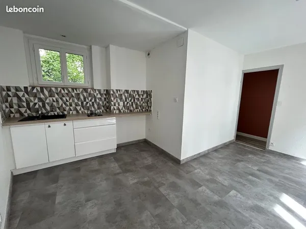 Immeuble 4 pièces 79 m²