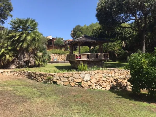 Terrain 5249 m²