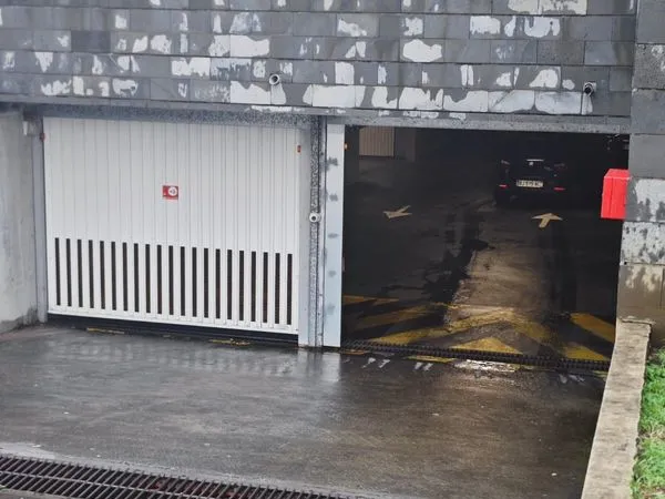 Location Parking Privé - Saint-Denis centre - Tribunal