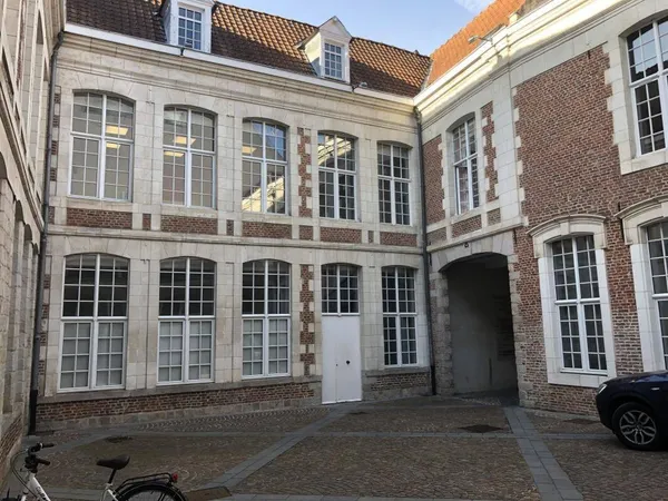 Bureaux 222 m²