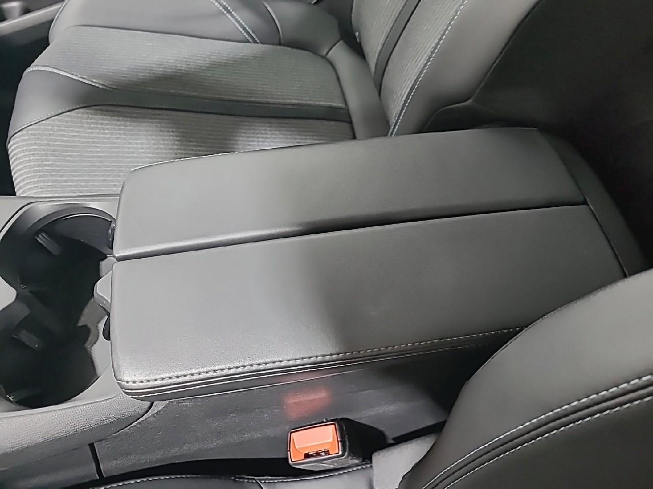 Peugeot 3008 puretech 130ch s&s eat8 allure pack — photo 22