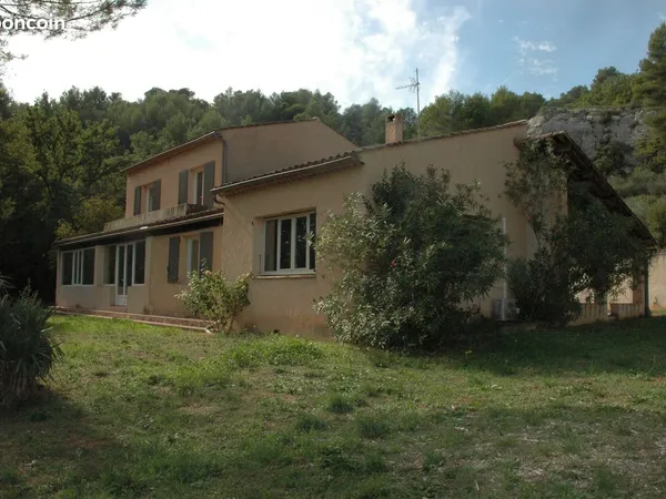 Grand T3 167 m2 en campagne