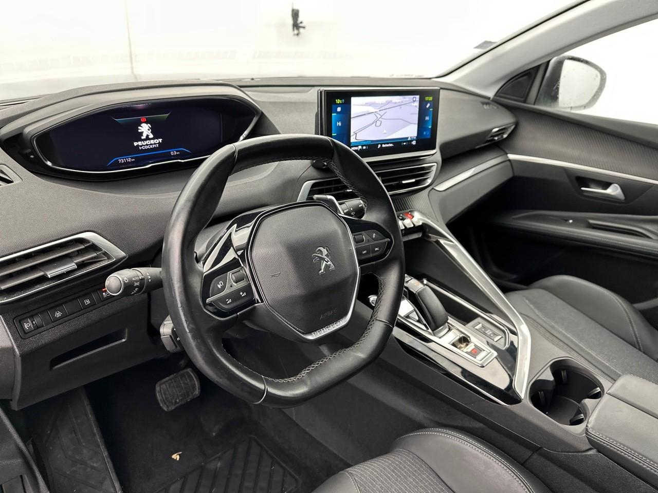 Peugeot 3008 hybrid 225 e-eat8 allure — photo 9