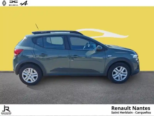 Dacia Sandero 1.0 tce 90ch stepway expression — photo 5