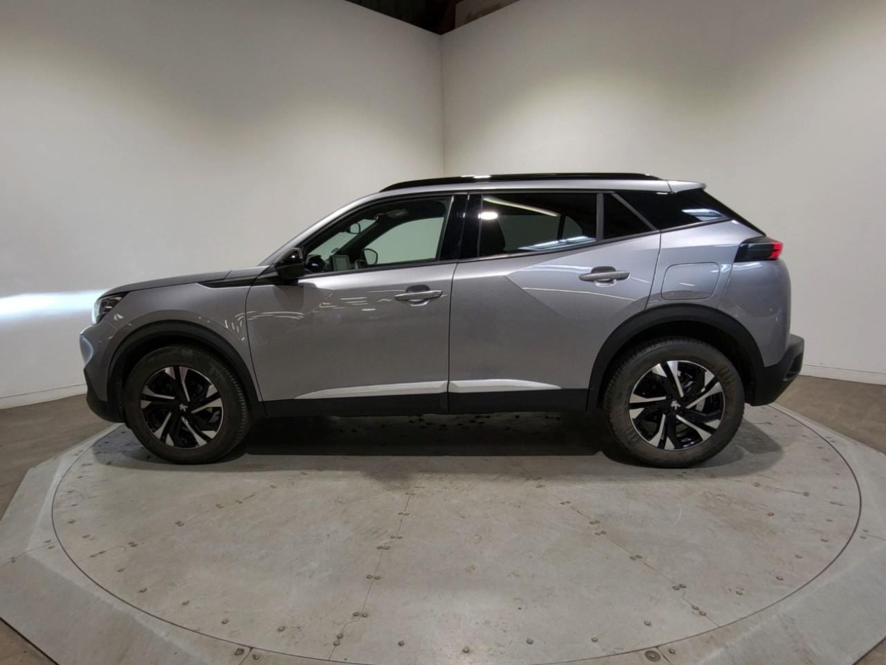 Peugeot 2008 puretech 130 s&s eat8 allure — photo 2
