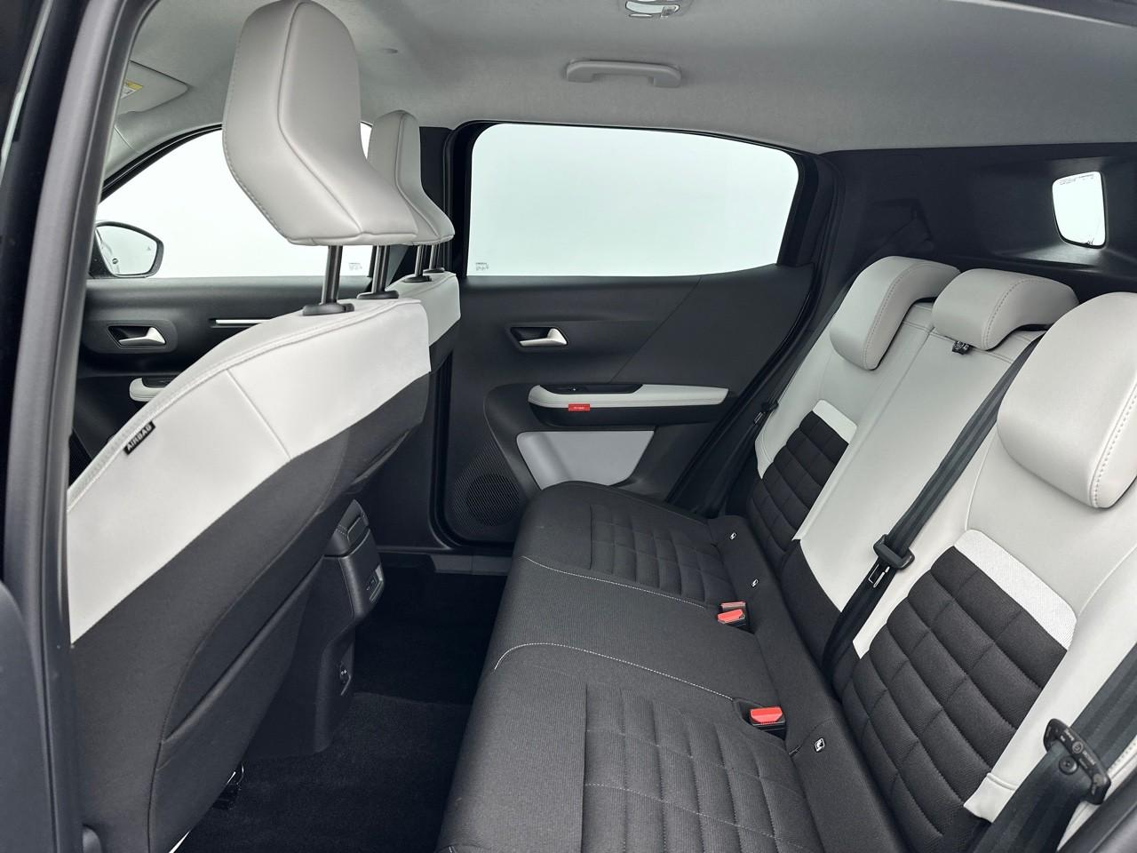 Citroën C3 Aircross hybride 145 ch aut max — photo 11