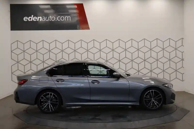 Bmw Serie 3 320d 190 ch bva8 — photo 2