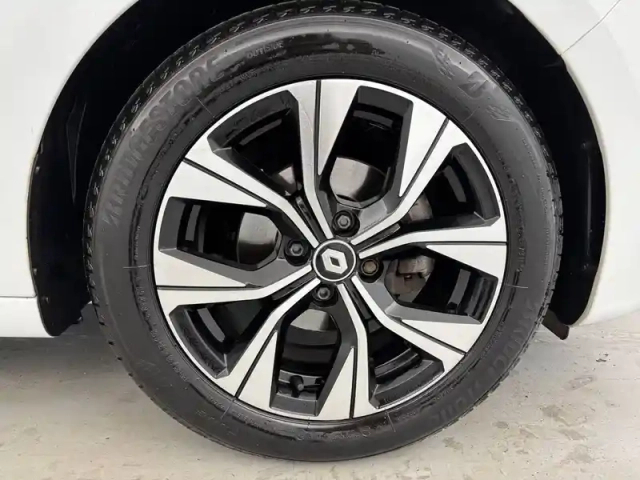 Renault Clio tce 90 — photo 30
