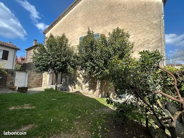 Maison 6 pièces 180 m²