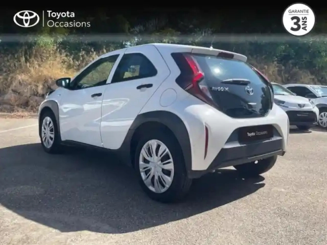 Toyota Aygo X 1.0 vvt-i 72ch active business my23 — photo 2