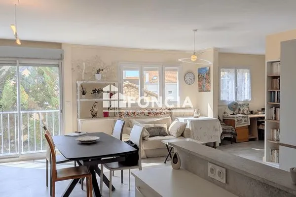 Appartement 4 pièces 90 m²