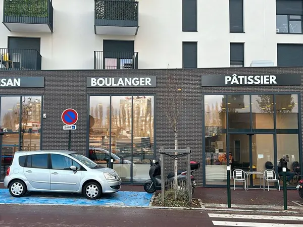 Bagneux - murs de boulangerie 7,75% aem