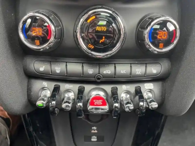 Mini Mini 5 portes cooper 136ch edition premium plus bva7 — photo 15