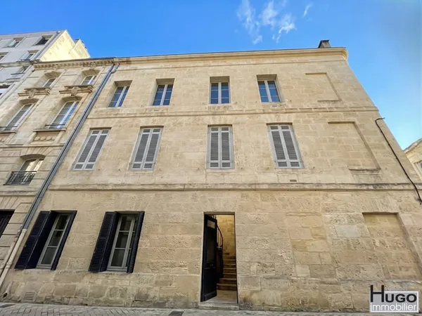 URGENT !!! BORDEAUX- COURS VICTOR HUGO- SECTEUR SAUVEGARDÉ- IMMEUBLE MIXTE 2 LOTS 165M² EN SECTEUR S