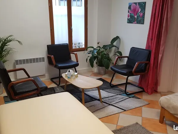 Bureau / Cabinet 18 m² à Palaiseau - Idéal profession libérale ou paramédicale