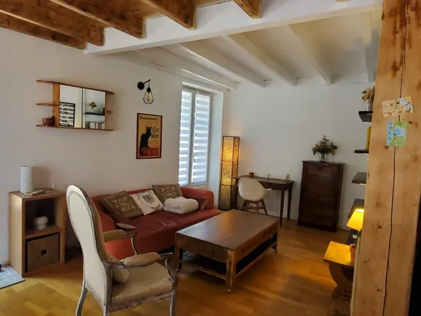 Longère meublée 65 m², 2 chambres, parking, Talenc