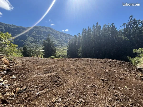Terrain 470 m²