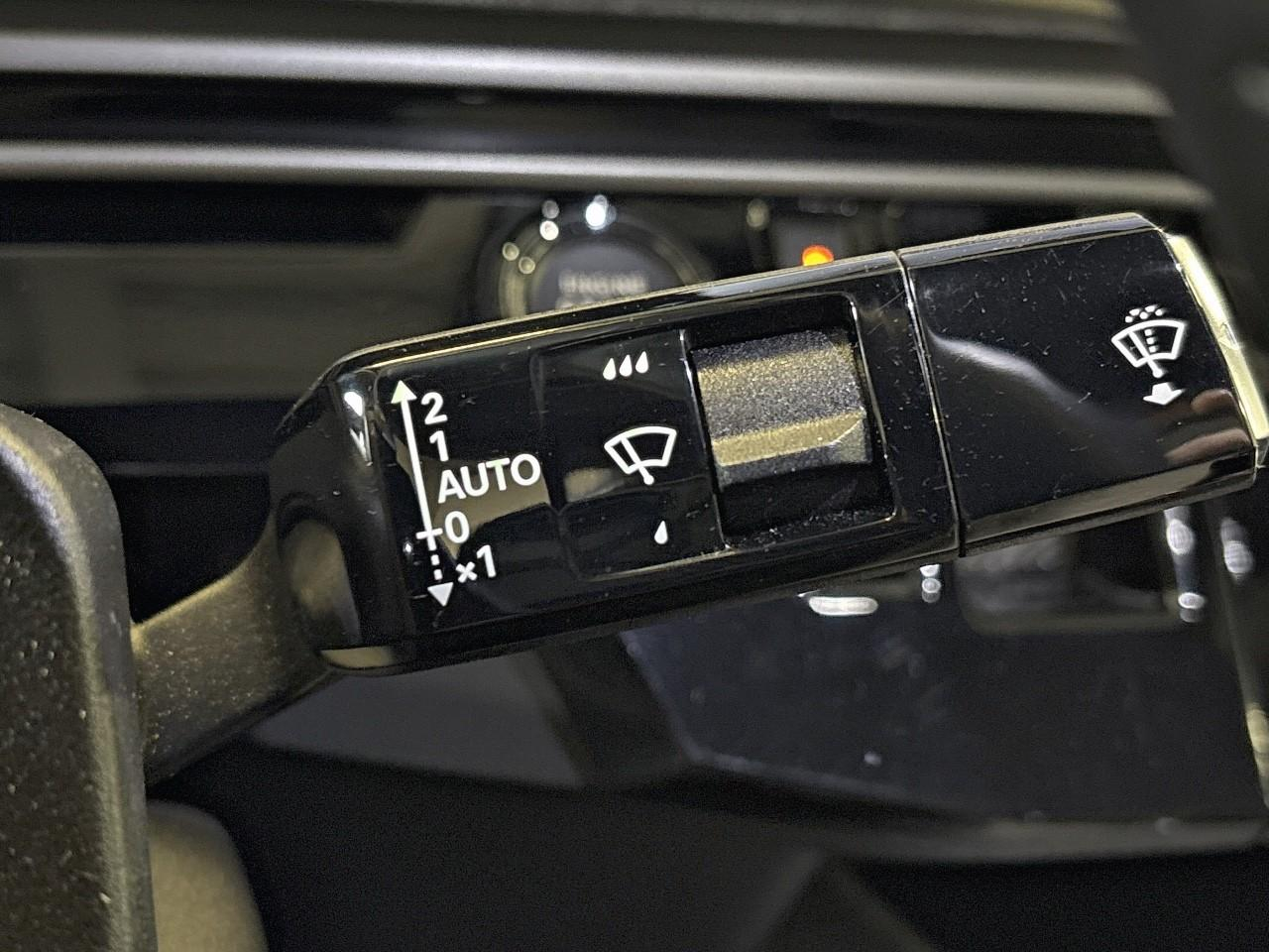 Peugeot 3008 hybrid 145 e-dcs6 allure — photo 25