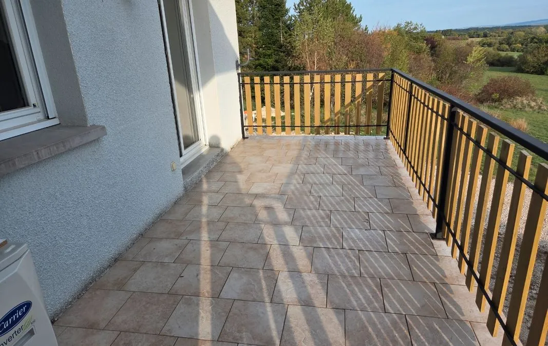 Photo 3