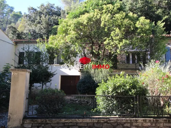 Haut de villa Meounes les Montrieux