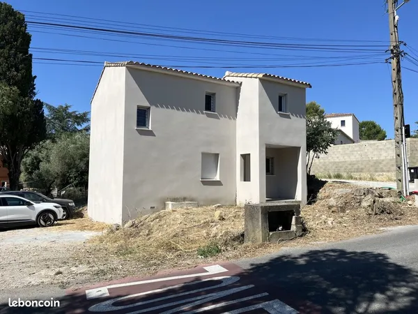 Maison neuve de 84m² habitable quartier Courbessac à Nimes