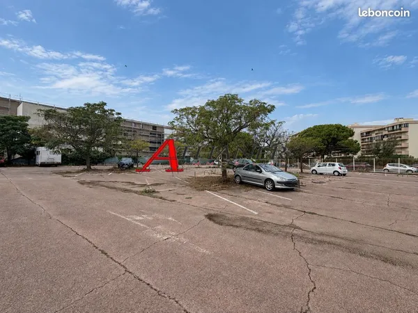 Parking/box Canet-en-Roussillon